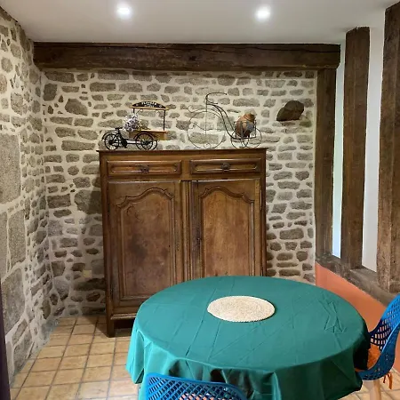 Dans La Campagne Bretonne - Le Jardin De Devant Holiday home Villamee