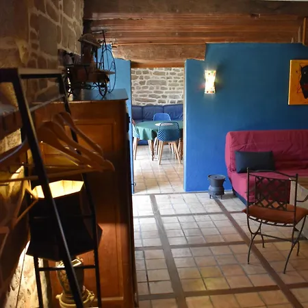 Dans La Campagne Bretonne - Le Jardin De Devant Holiday home