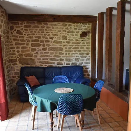 Holiday home Dans La Campagne Bretonne - Le Jardin De Devant *
